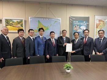 国土交通省北海道局　柿崎恒美局長