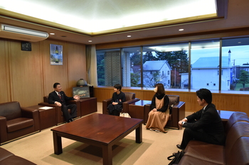 報告会の様子