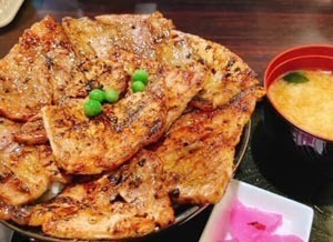 ぶたや　豚丼