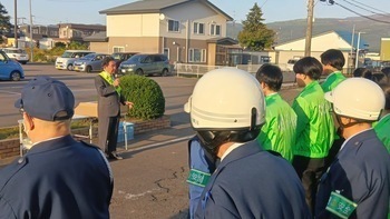 挨拶の述べる池田市長2