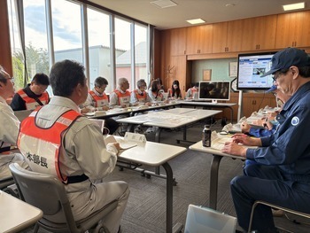 分庁舎での災害対策本部訓練の様子2