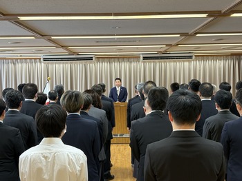 訓示を述べる池田市長2