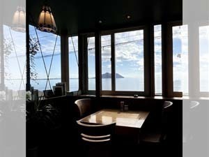 コーヒールームフロート内観