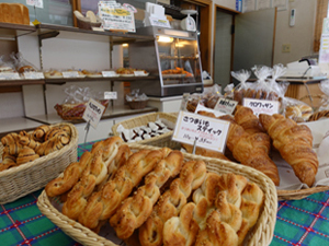 ベークハウスタッチ内観