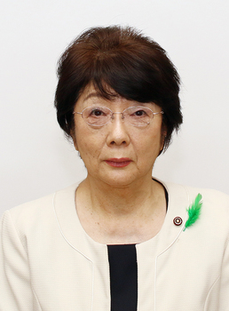 仲村千鶴子議員