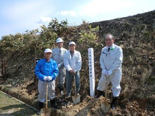 4月29日（月） 「北海道に森を創る会」による植樹会