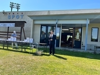 挨拶を述べる池田市長